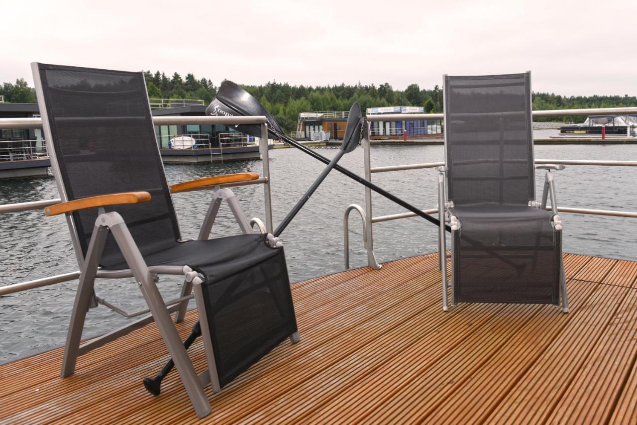Hausboote Am Baerwalder See Traumhaus-Mieten Klitten Экстерьер фото